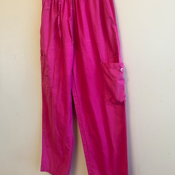 Hot Pink Scrub Pants Cargo Style Elastic Waist Drawstring Utility Pockets S - Picture 4 of 4
